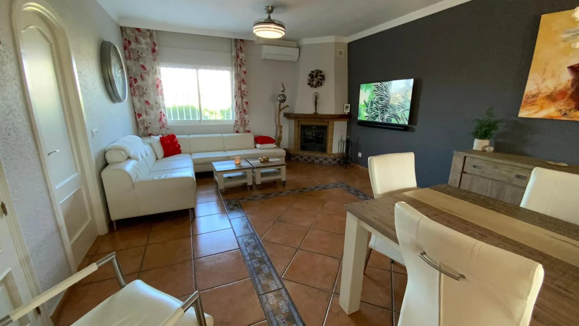 Casa Hollandia Villa Vinuela